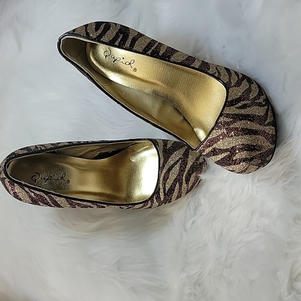 Qupid Brown and Gold Zebra print Heels